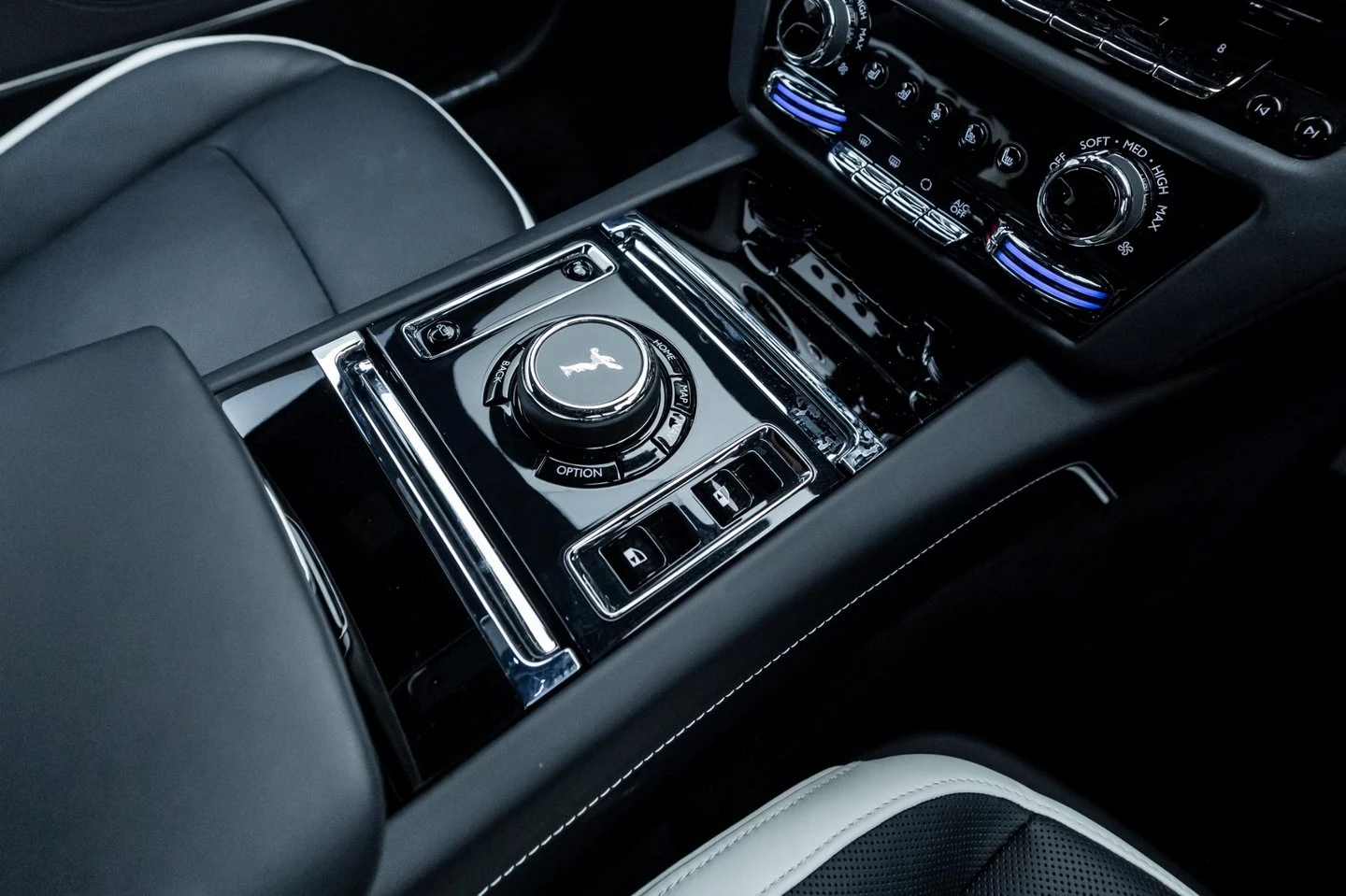 2024 Rolls-Royce Spectre, 6/20