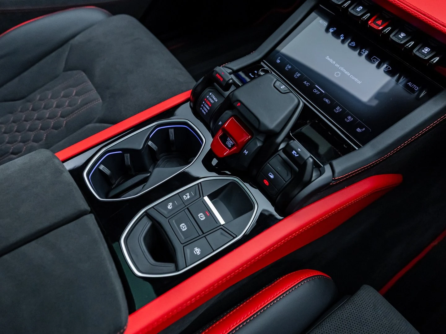 2026 Lamborghini Urus SE, 2/20