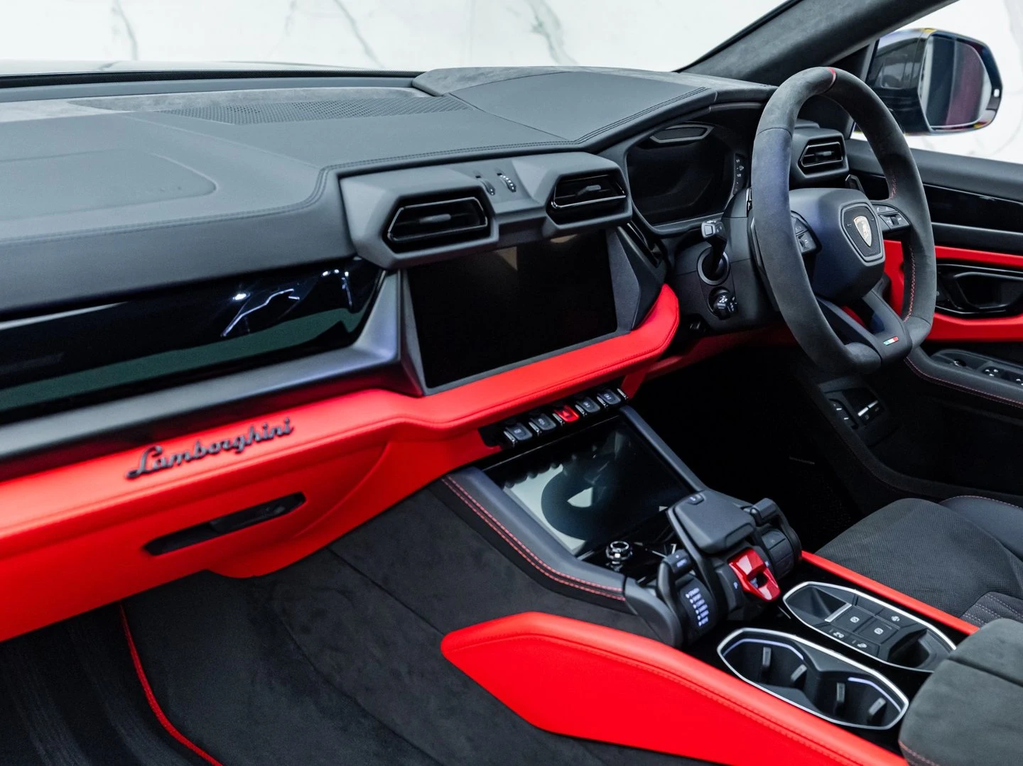 2026 Lamborghini Urus SE, 3/20
