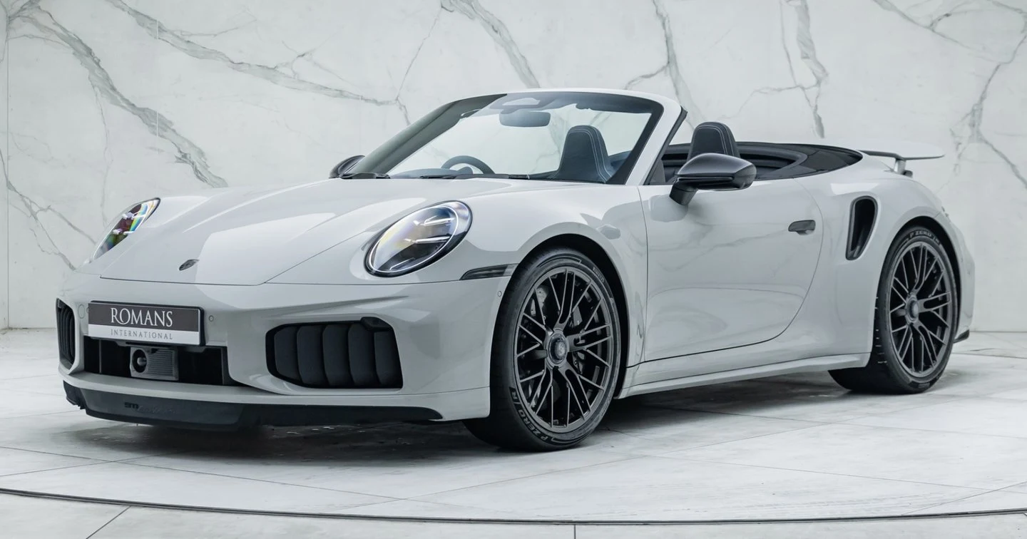 Porsche 911 (992.2) Turbo S Cabriolet · Crayon · Romans International