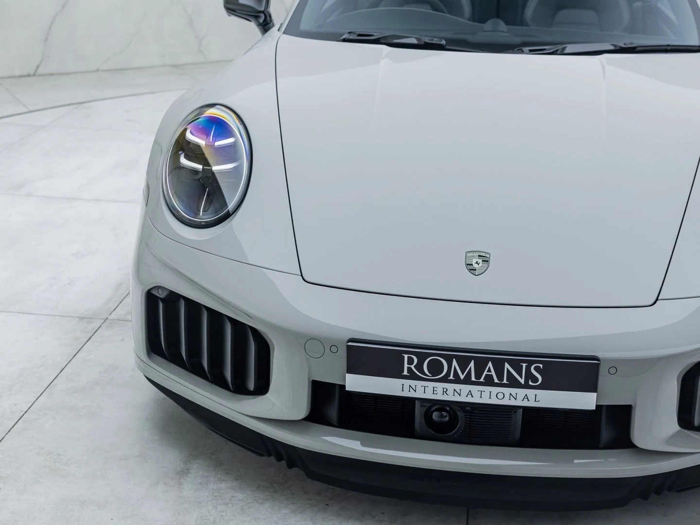 2026 Porsche 911 (992.2) Turbo S Cabriolet, 18/20