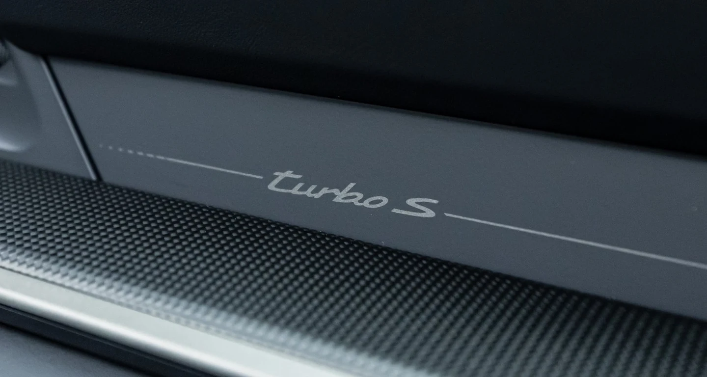2026 Porsche 911 (992.2) Turbo S Cabriolet, 19/20