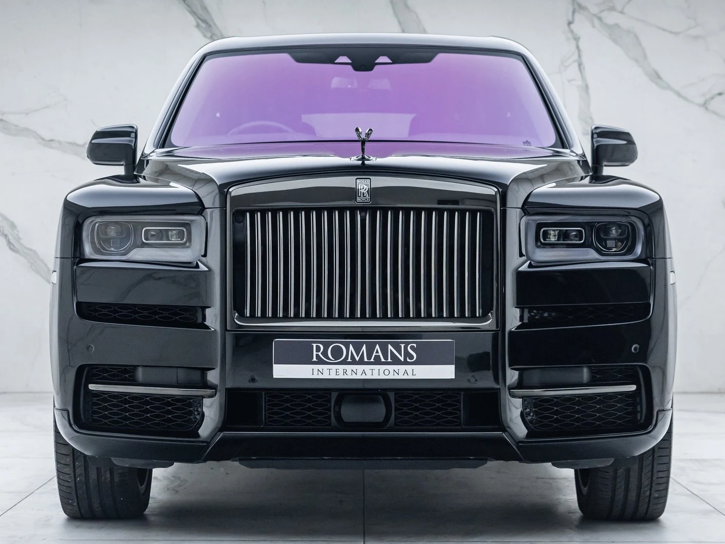 2020 Rolls-Royce Cullinan Black Badge, 2/20