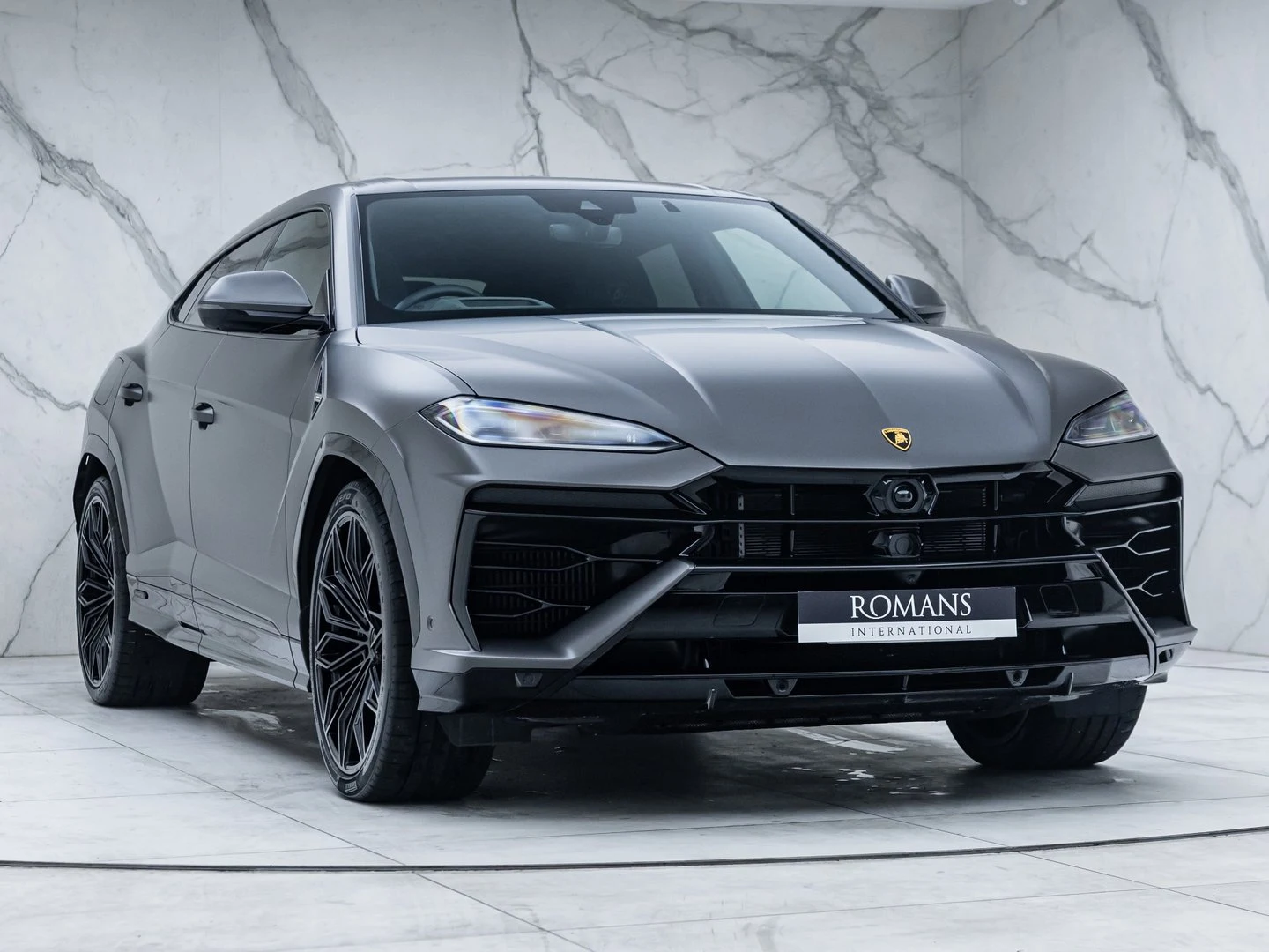 2025 Lamborghini Urus SE, 3/20