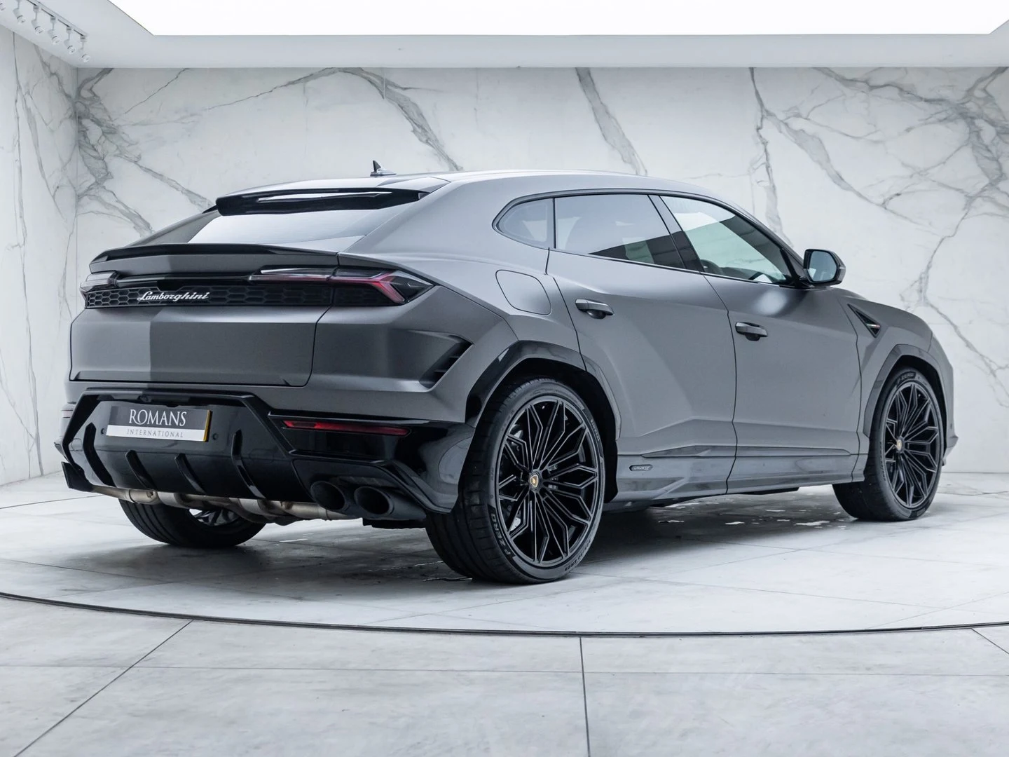 2025 Lamborghini Urus SE, 5/20