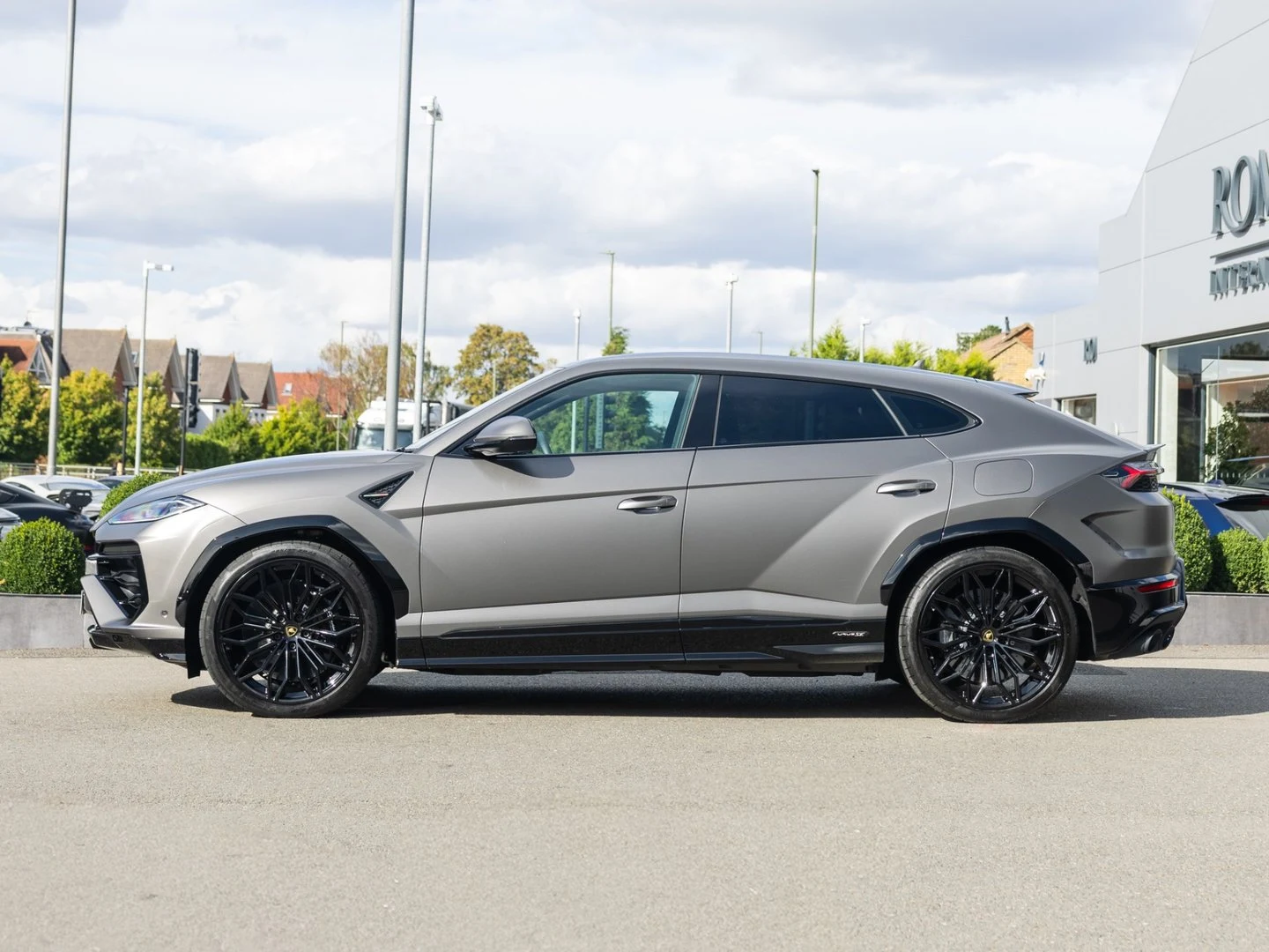 2025 Lamborghini Urus SE, 12/20