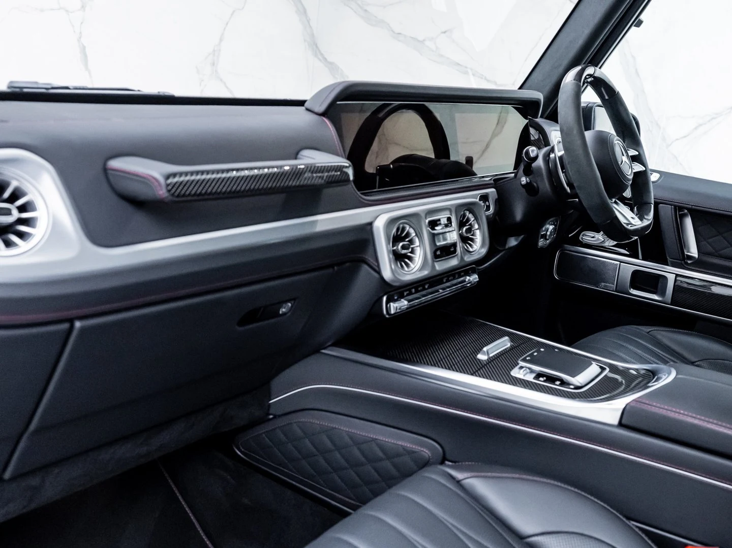 2025 Mercedes-Benz AMG G 63 Carbon Edition, 13/20