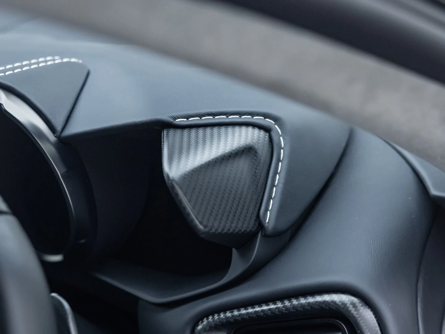 2022 Aston Martin V12 Vantage (2022), 5/20