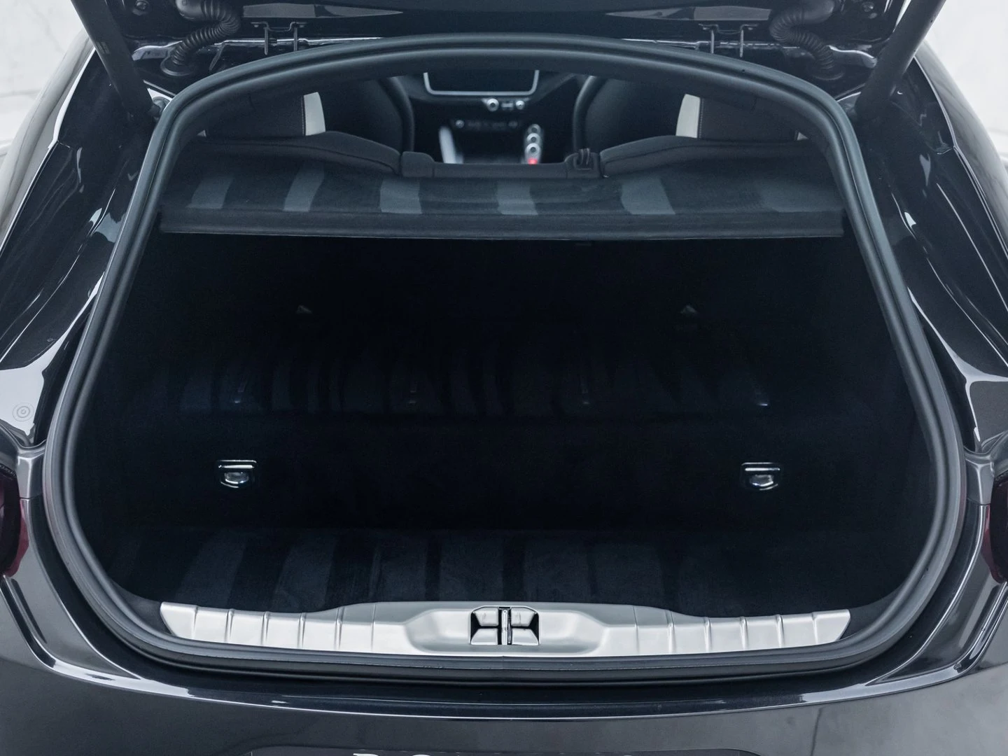 2017 Ferrari GTC4Lusso V12, 5/20