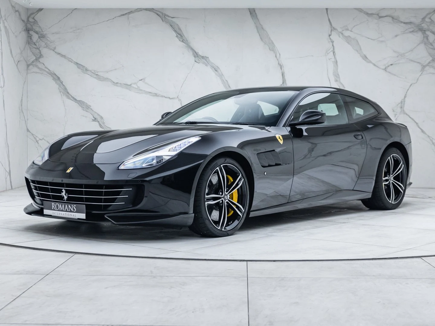 2017 Ferrari GTC4Lusso V12, 8/20