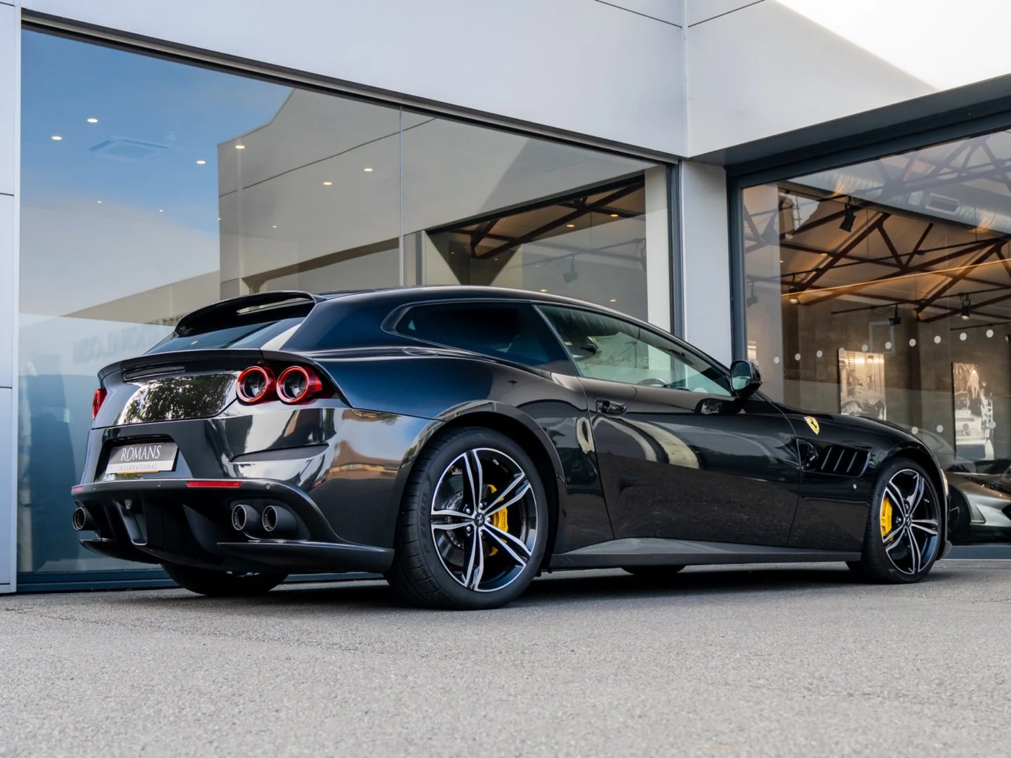 2017 Ferrari GTC4Lusso V12, 10/20