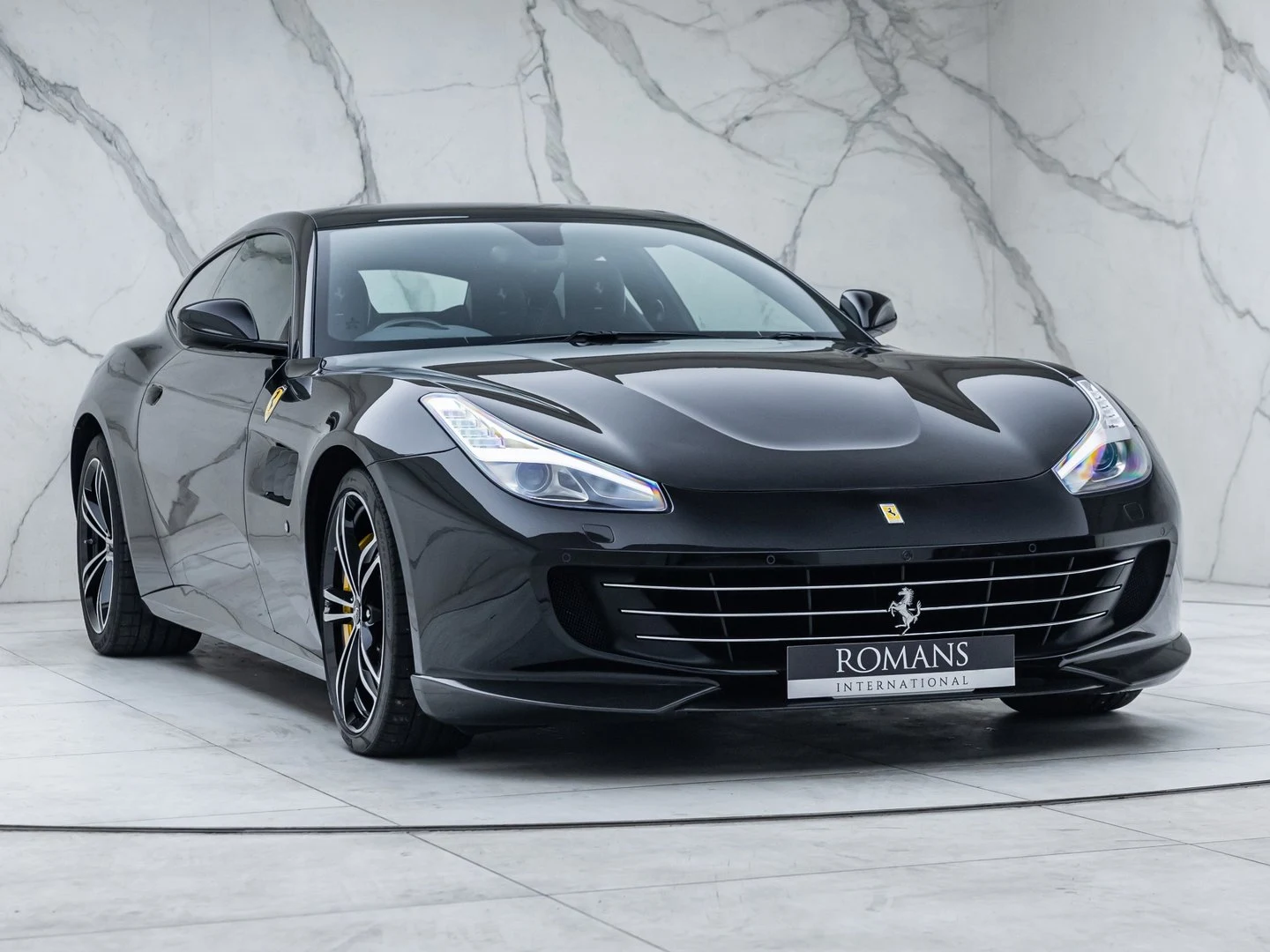 2017 Ferrari GTC4Lusso V12, 14/20