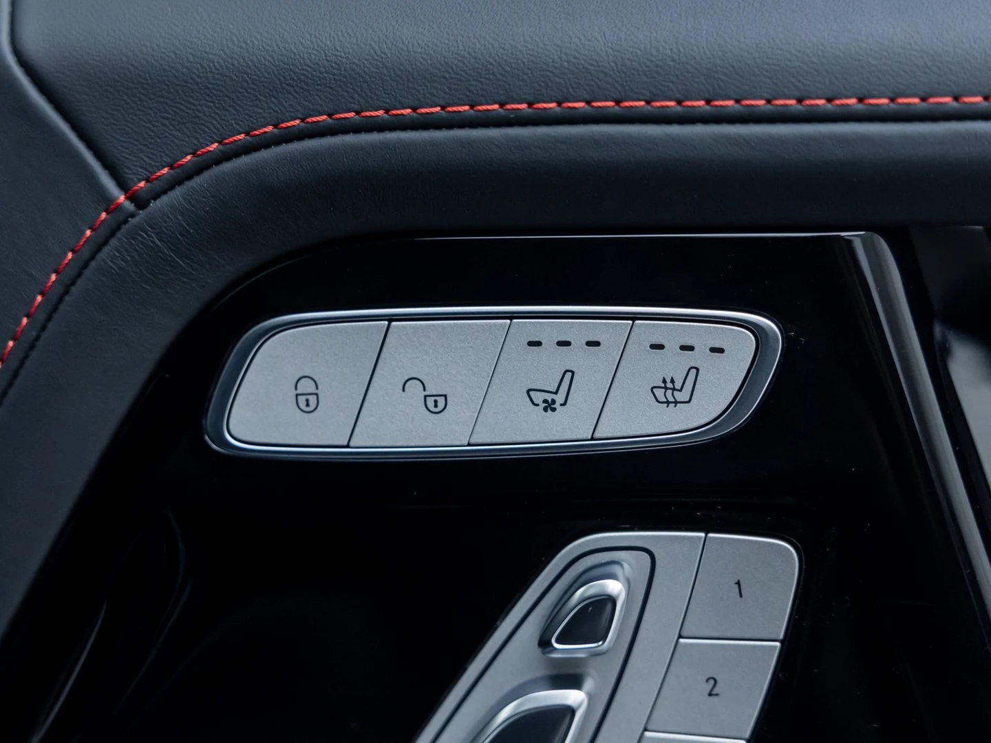 2024 Mercedes-Benz AMG G 63 MANUFAKTUR Edition, 16/20