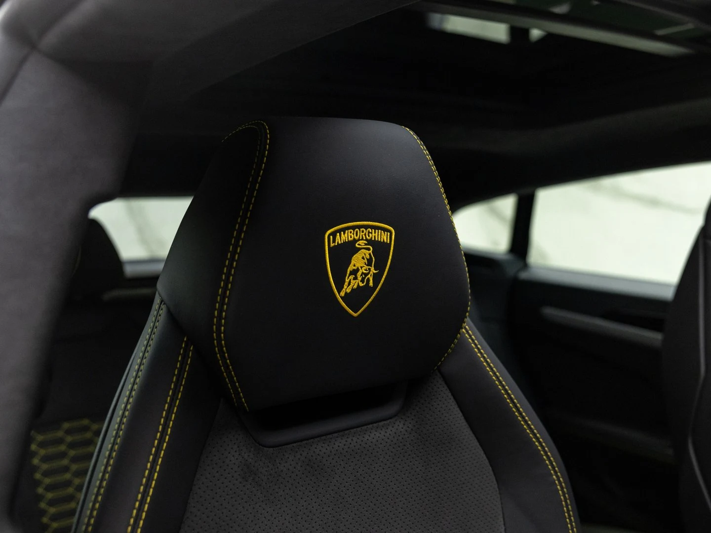2023 Lamborghini Urus S, 17/20