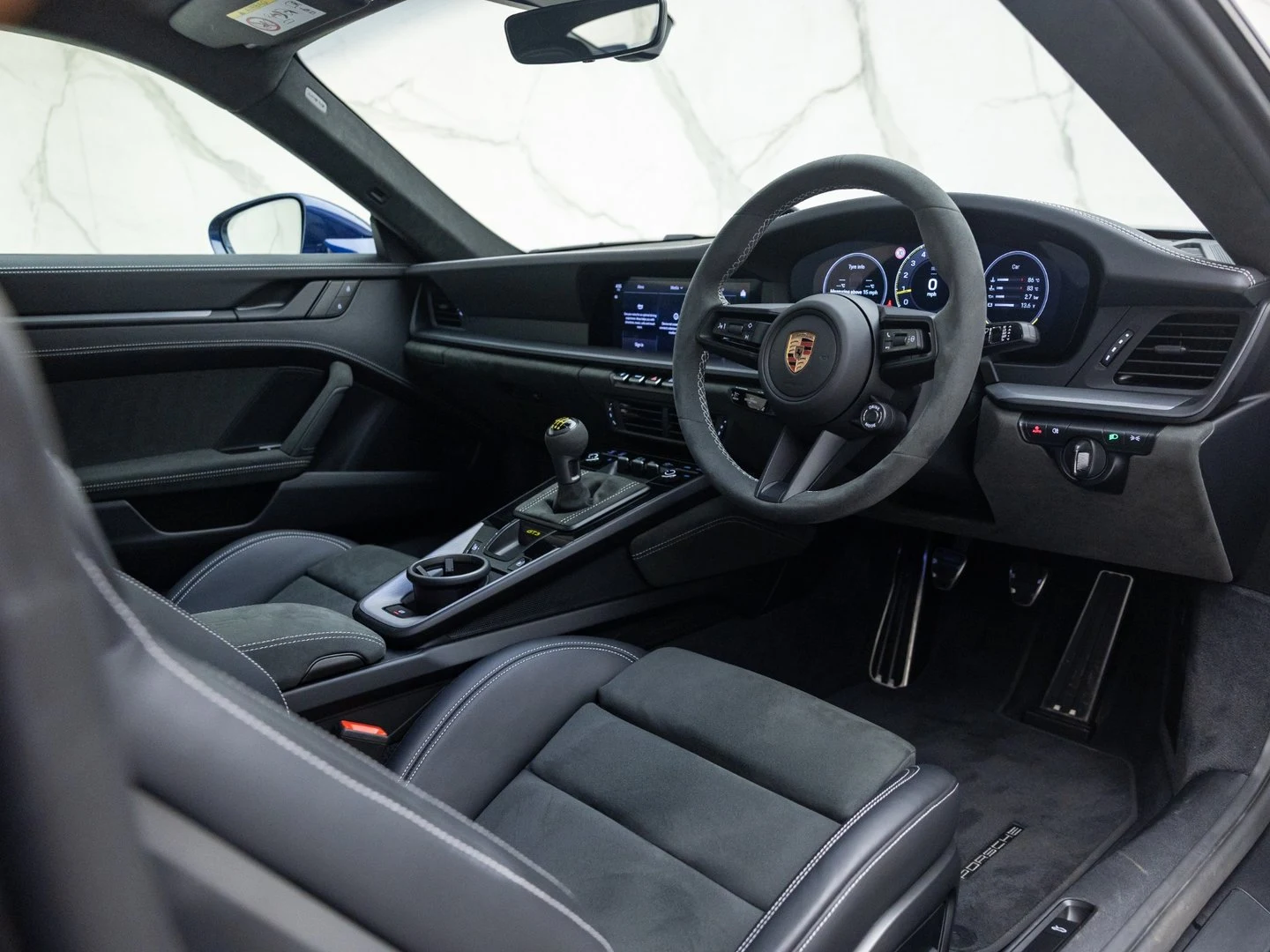 2025 Porsche 911 (992.2) GT3, 15/20