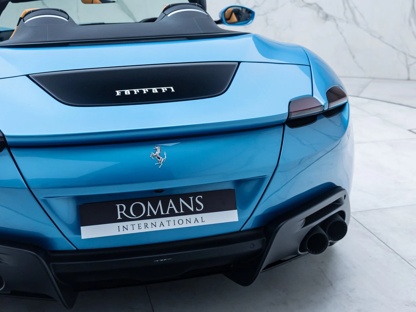 2025 Ferrari Roma Spider, 8/20