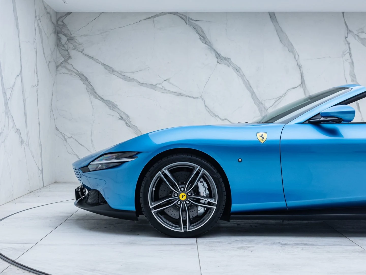 2025 Ferrari Roma Spider, 9/20