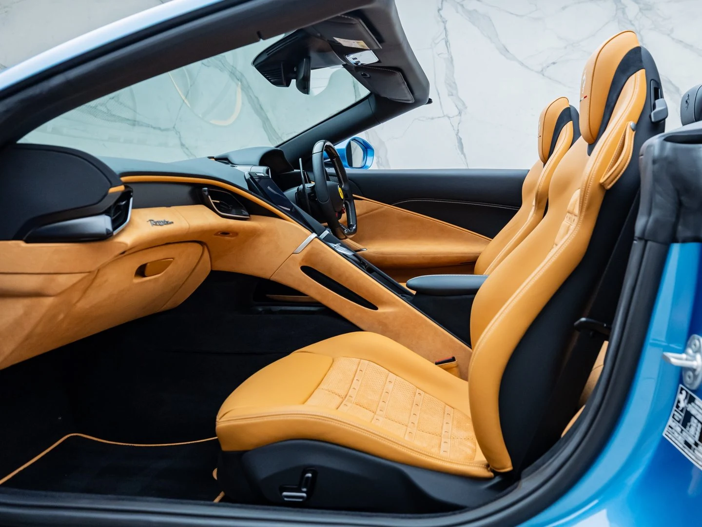 2025 Ferrari Roma Spider, 11/20