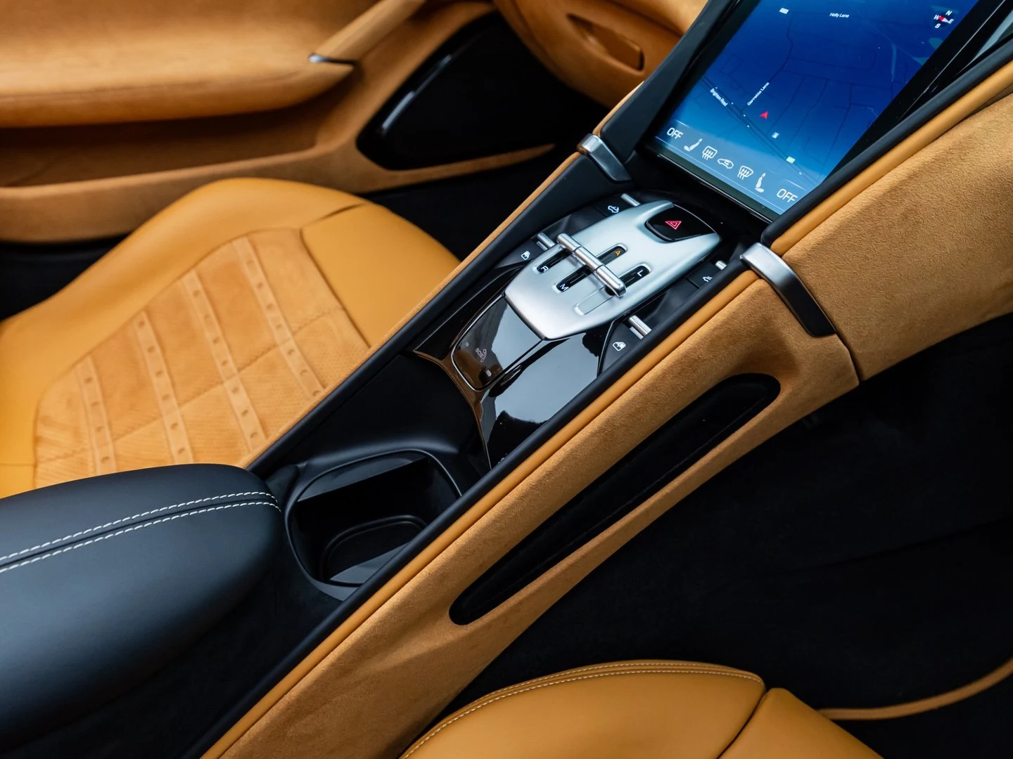 2025 Ferrari Roma Spider, 19/20