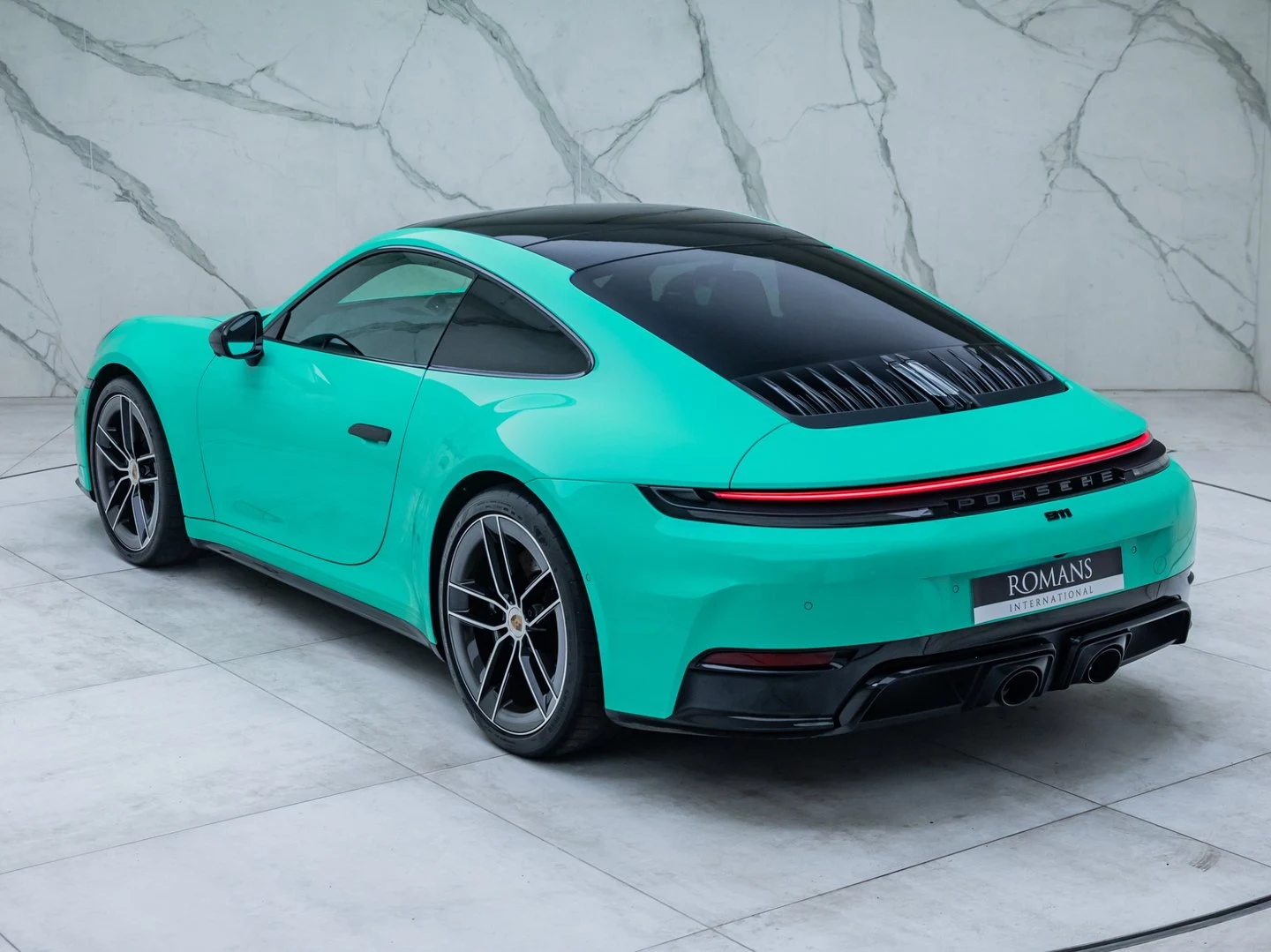 2025 Porsche 911 (992.2) Carrera GTS, 8/20