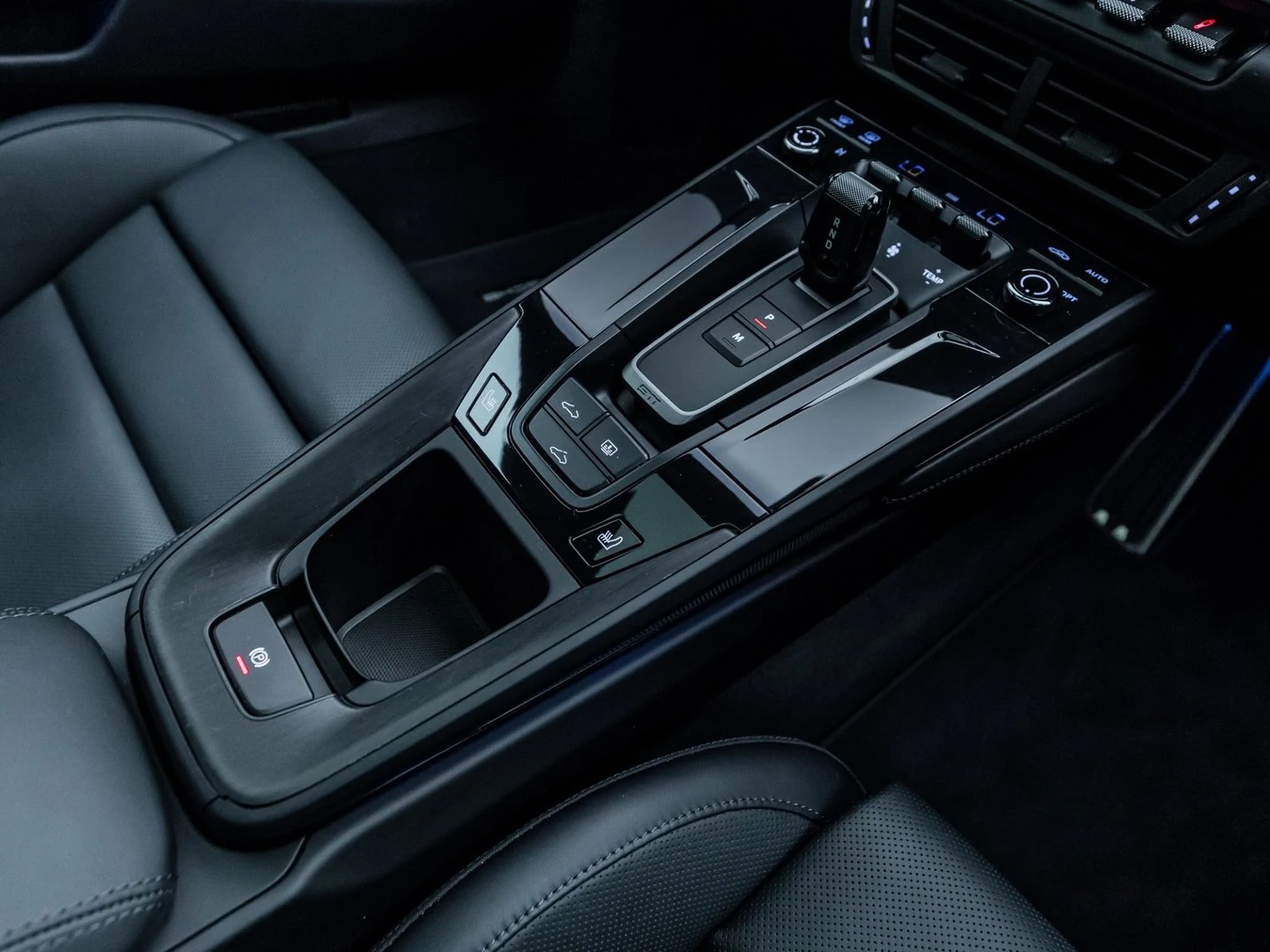 2025 Porsche 911 (992.2) Carrera GTS, 13/20