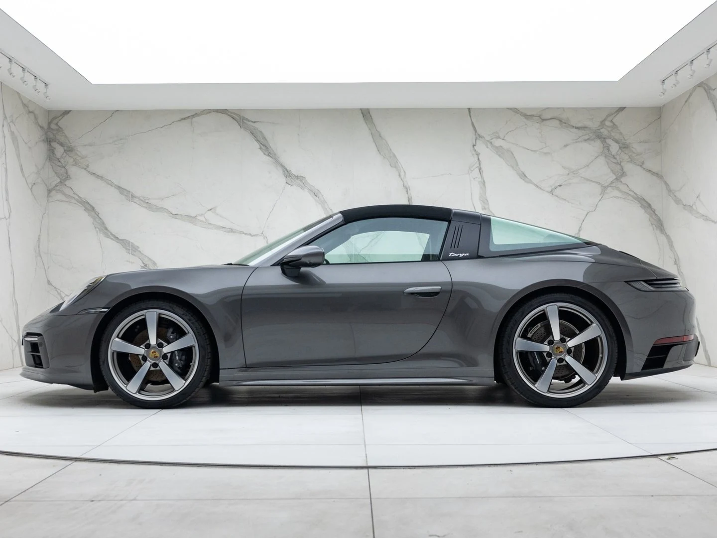2024 Porsche 911 (992) Targa 4, 9/20