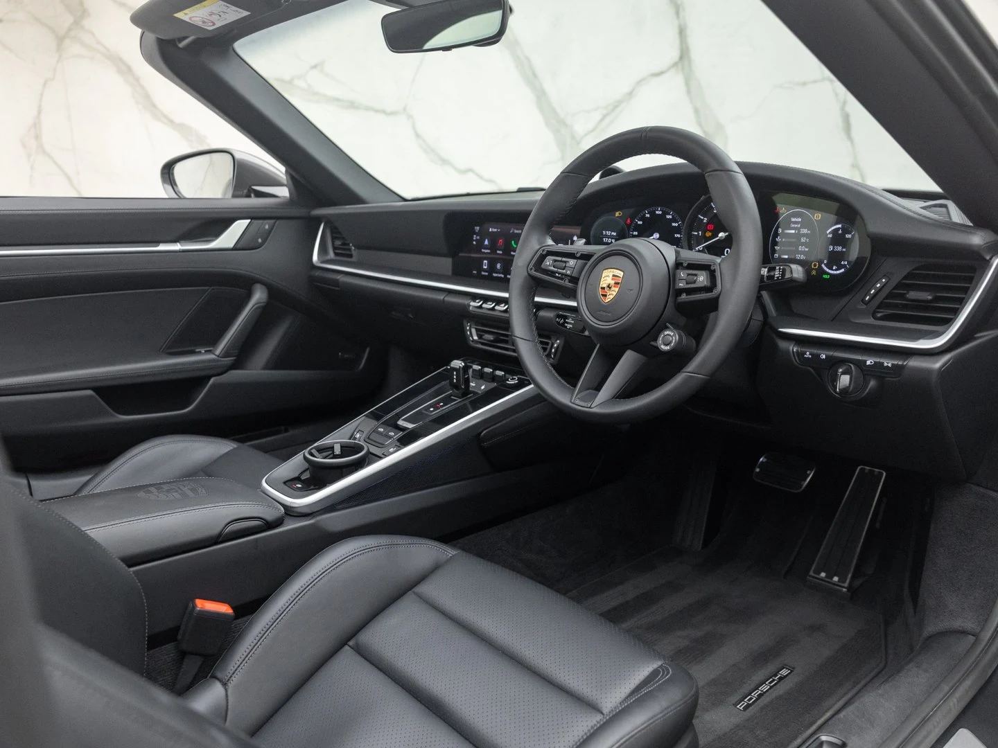 2024 Porsche 911 (992) Targa 4, 18/20