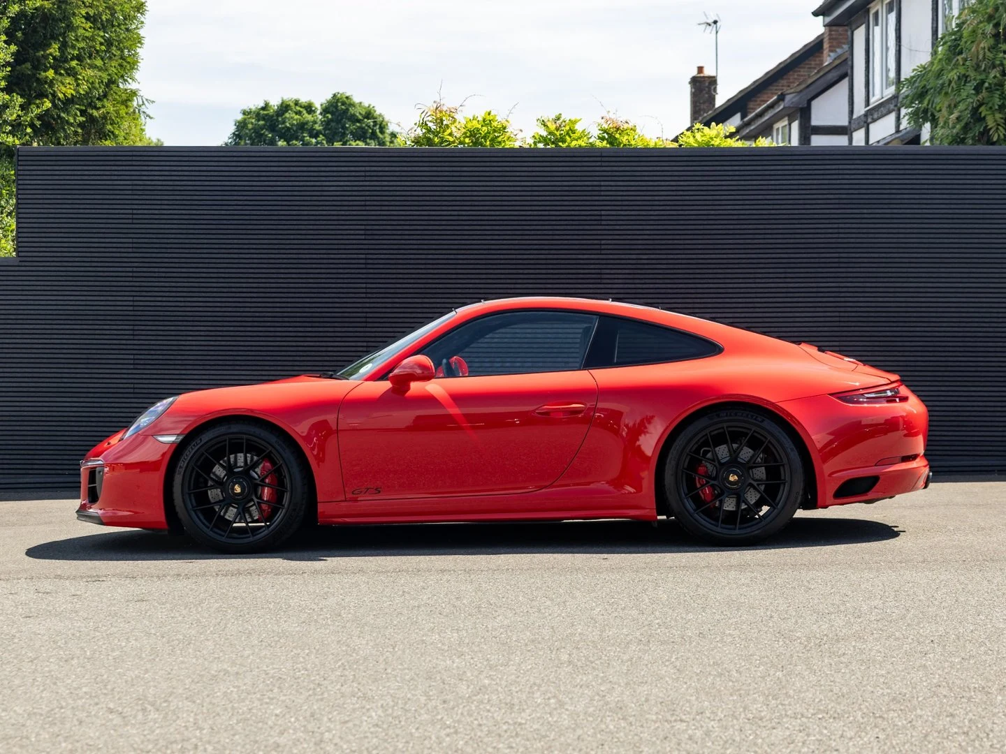 2018 Porsche 911 (991.2) Carrera 4 GTS, 4/20