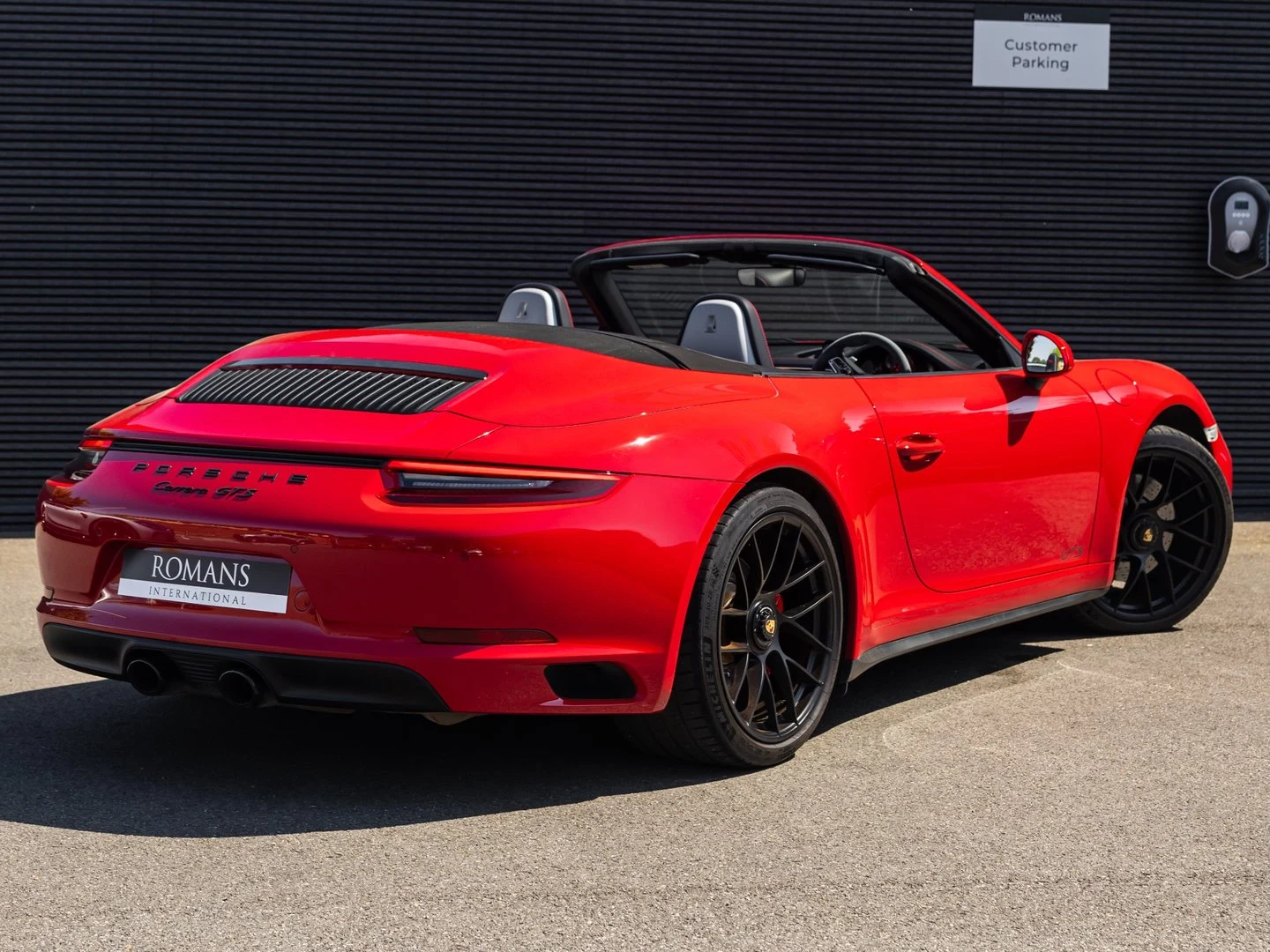 2018 Porsche 911 (991.2) Carrera GTS Cabriolet, 3/20