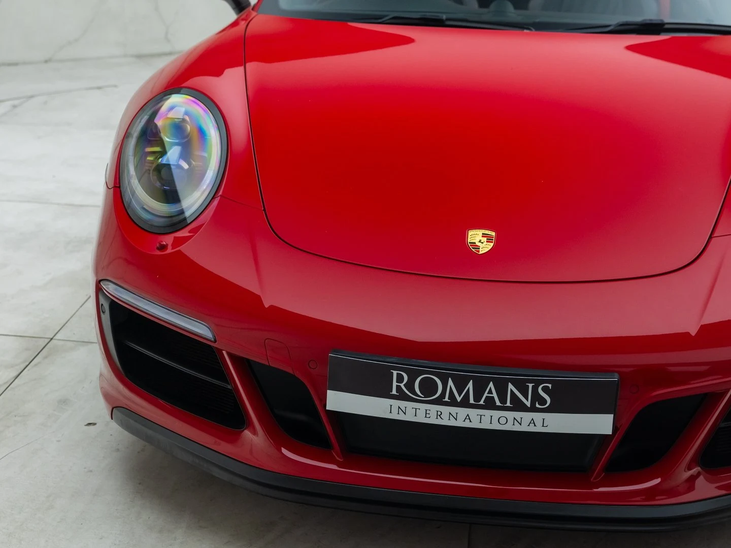 2018 Porsche 911 (991.2) Carrera GTS Cabriolet, 6/20