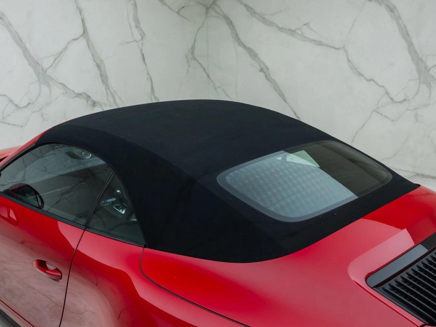 2018 Porsche 911 (991.2) Carrera GTS Cabriolet, 10/20