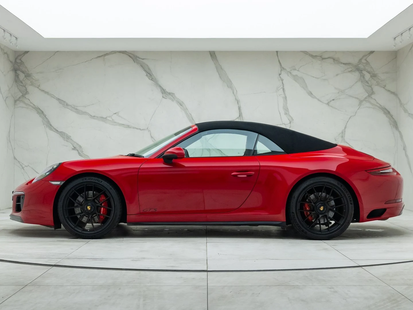 2018 Porsche 911 (991.2) Carrera GTS Cabriolet, 11/20