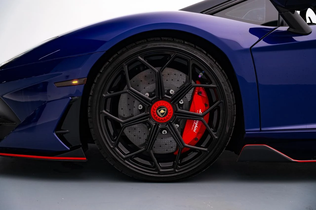 2021 Lamborghini Aventador SVJ Roadster, 6/20