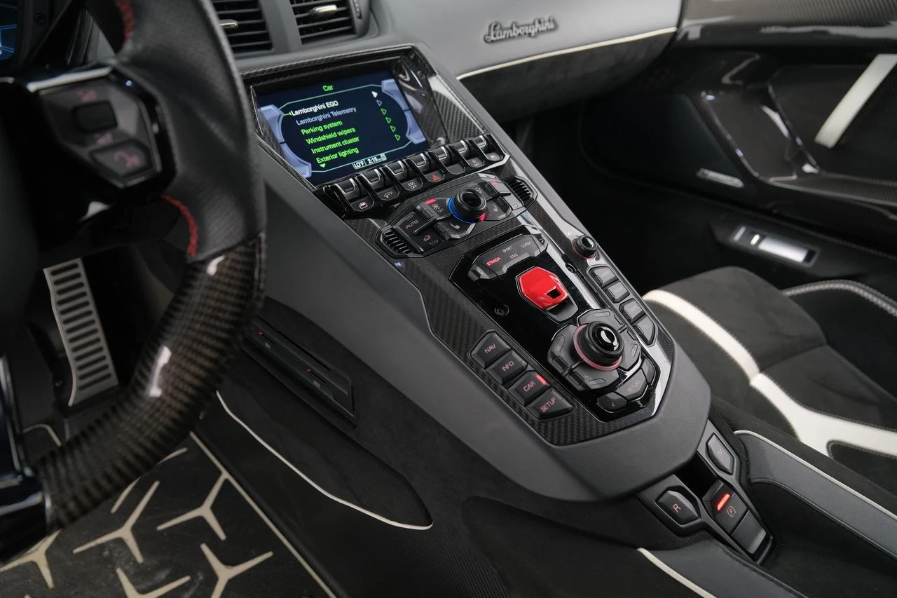2021 Lamborghini Aventador SVJ Roadster, 10/20