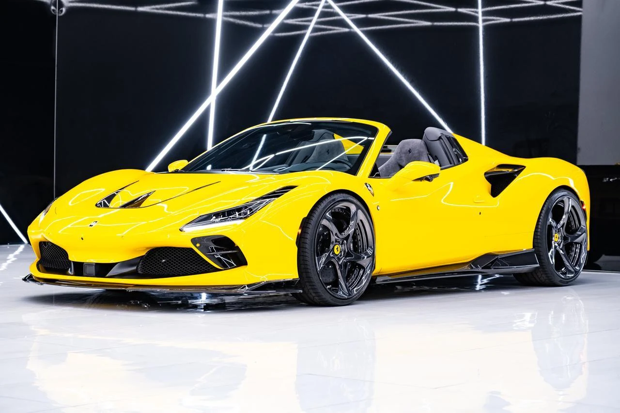 2021 Ferrari F8 Spider, 2/20