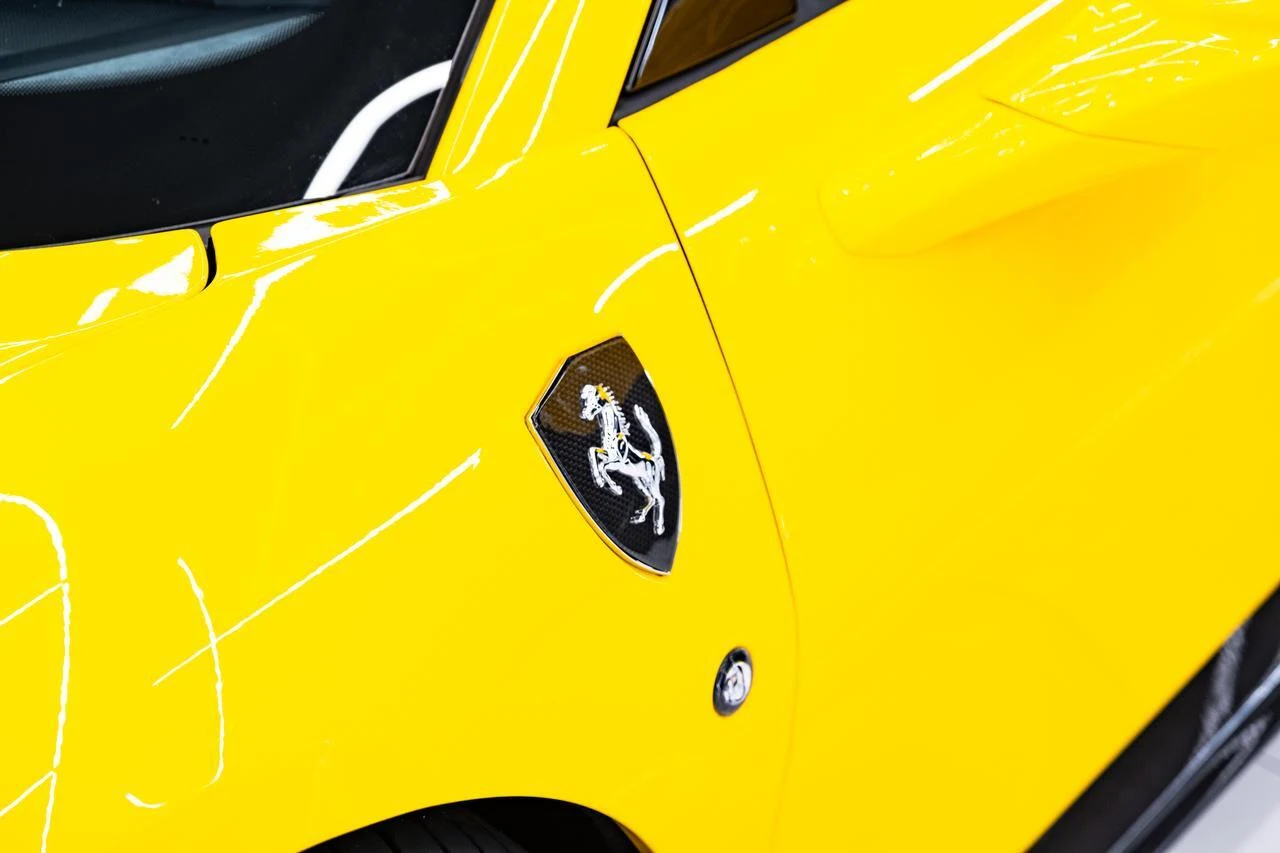 2021 Ferrari F8 Spider, 11/20