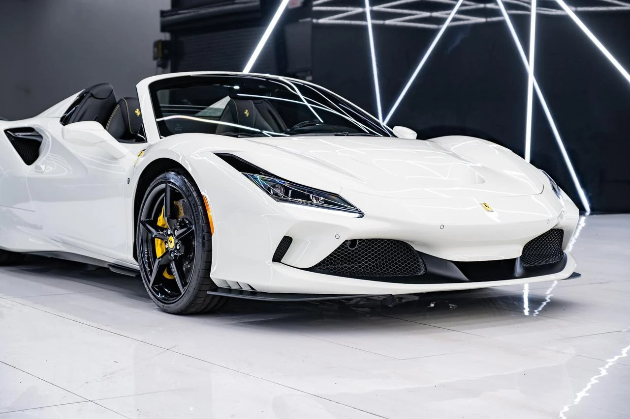 2022 Ferrari F8 Spider, 7/20