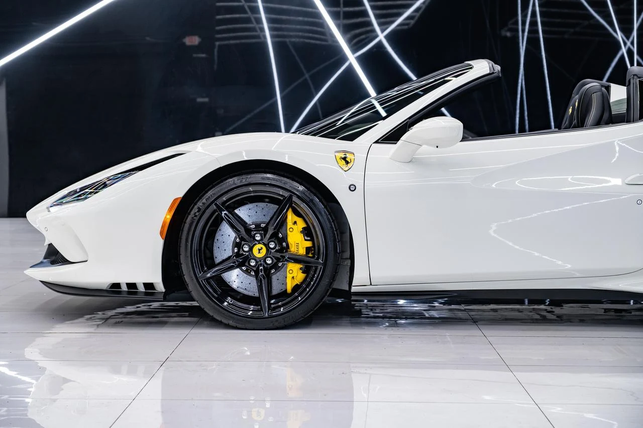 2022 Ferrari F8 Spider, 11/20