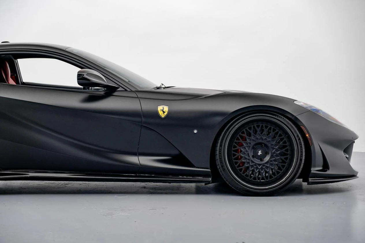 2018 Ferrari 812 Superfast, 19/20