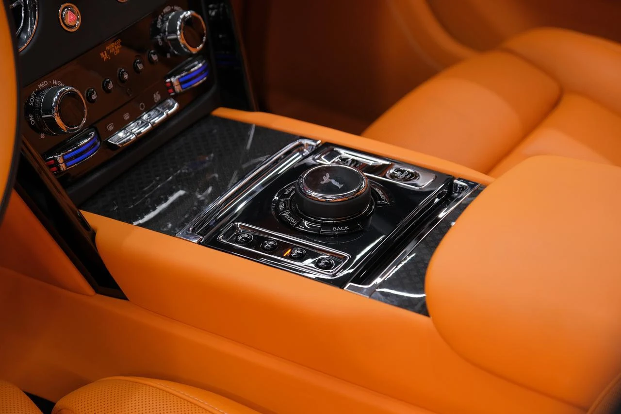 2025 Rolls-Royce Cullinan Series II Black Badge, 19/20