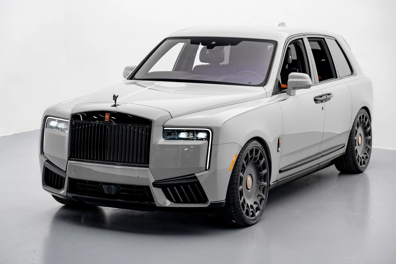 2027 Rolls-Royce Cullinan Series II, 2/20