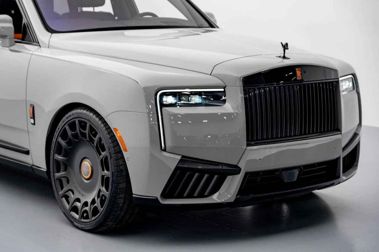 2027 Rolls-Royce Cullinan Series II, 6/20