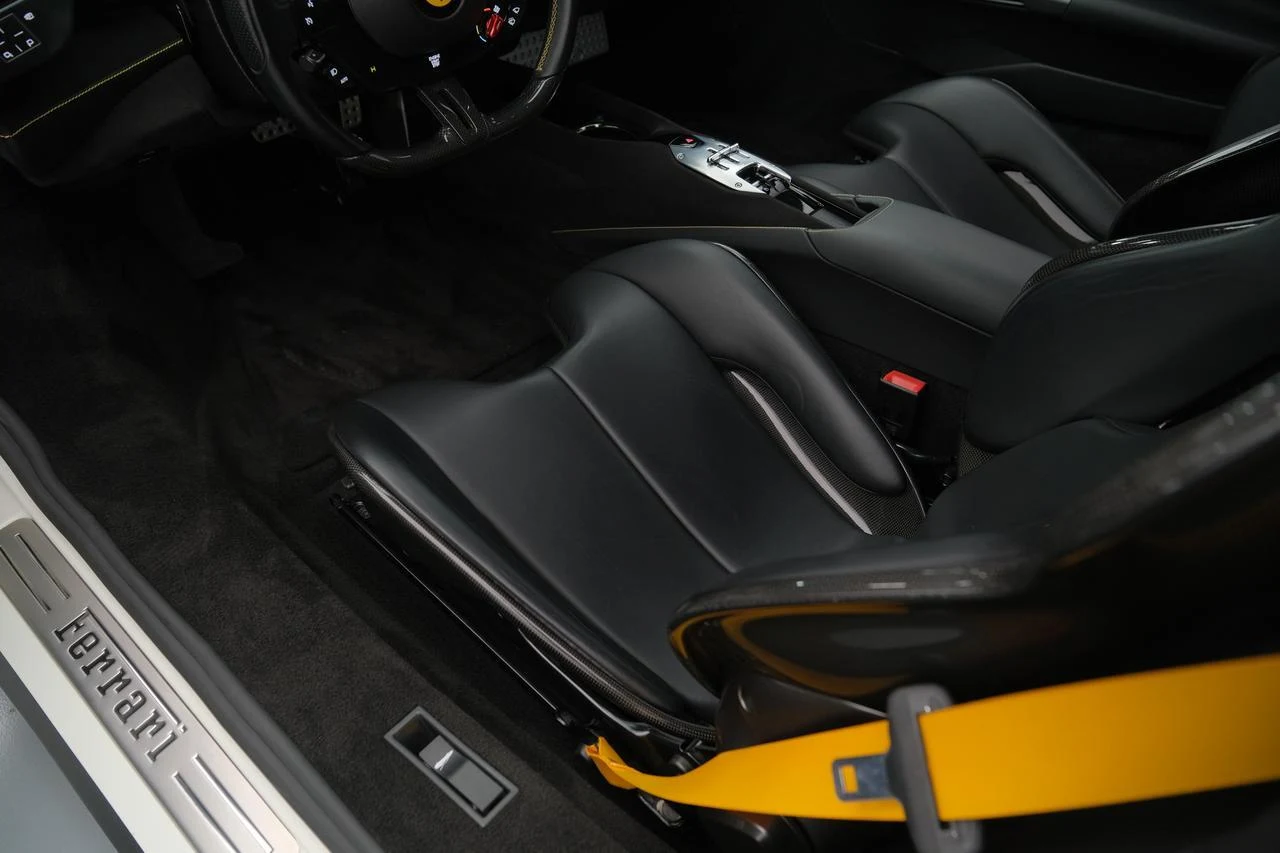 2021 Ferrari SF90 Stradale, 11/20