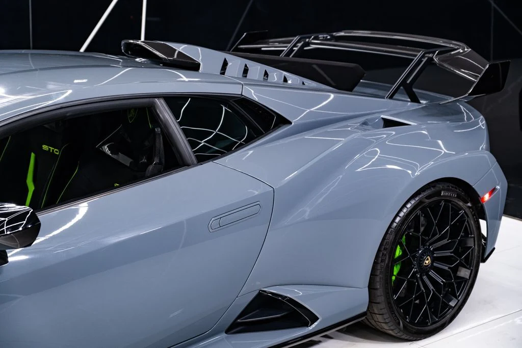 2023 Lamborghini Huracán STO, 13/20