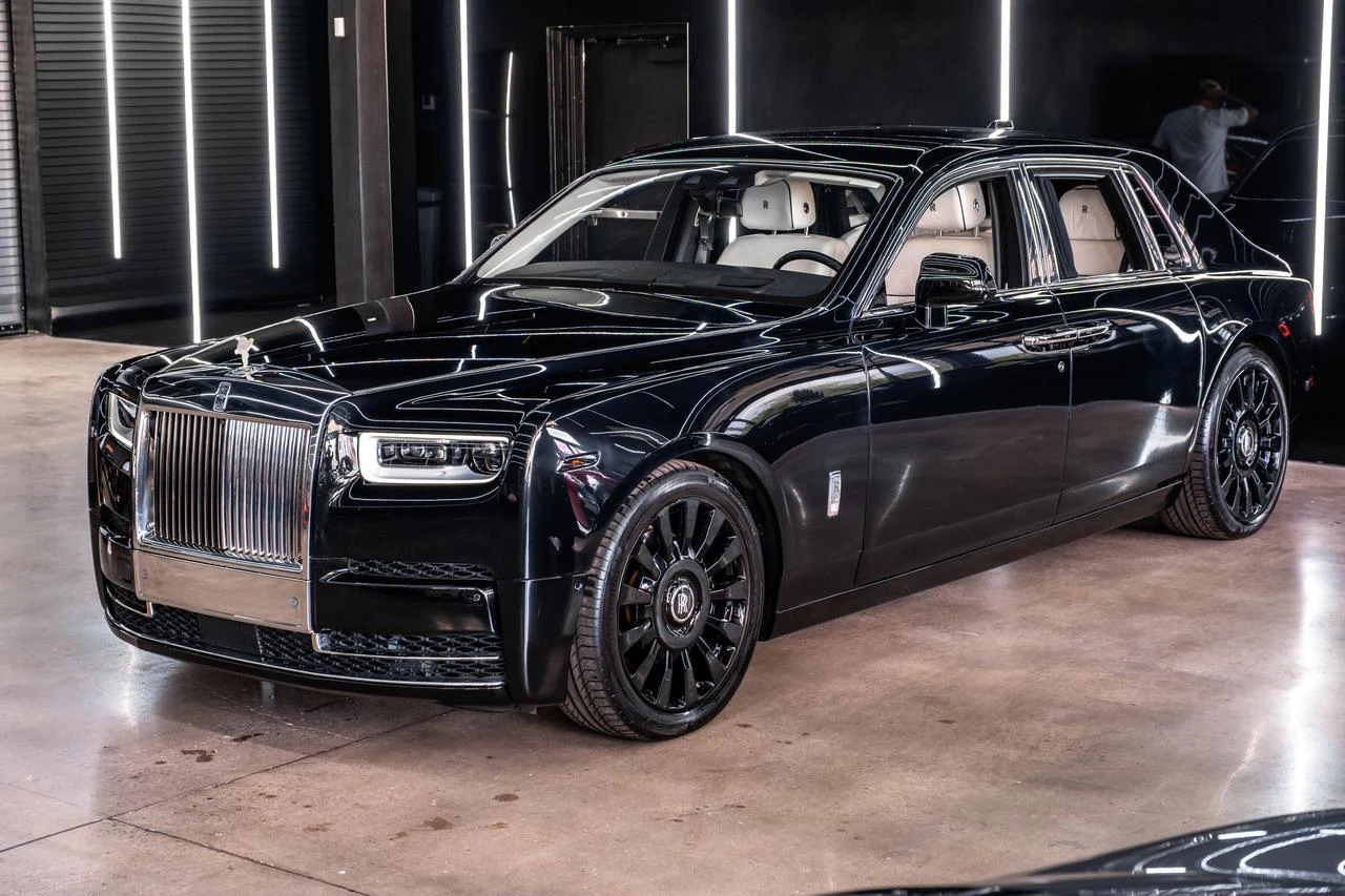 2022 Rolls-Royce Phantom VIII, 4/20