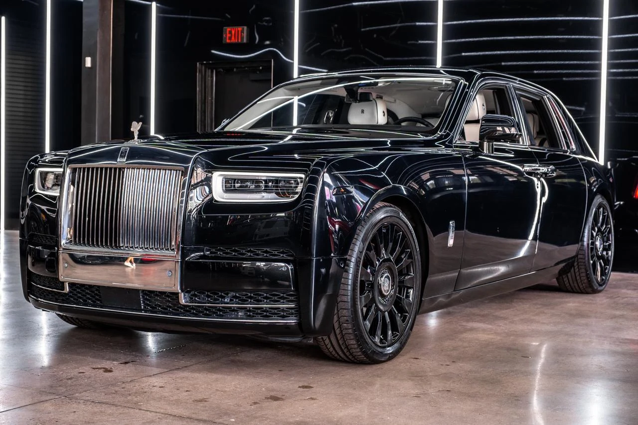 2022 Rolls-Royce Phantom VIII, 5/20