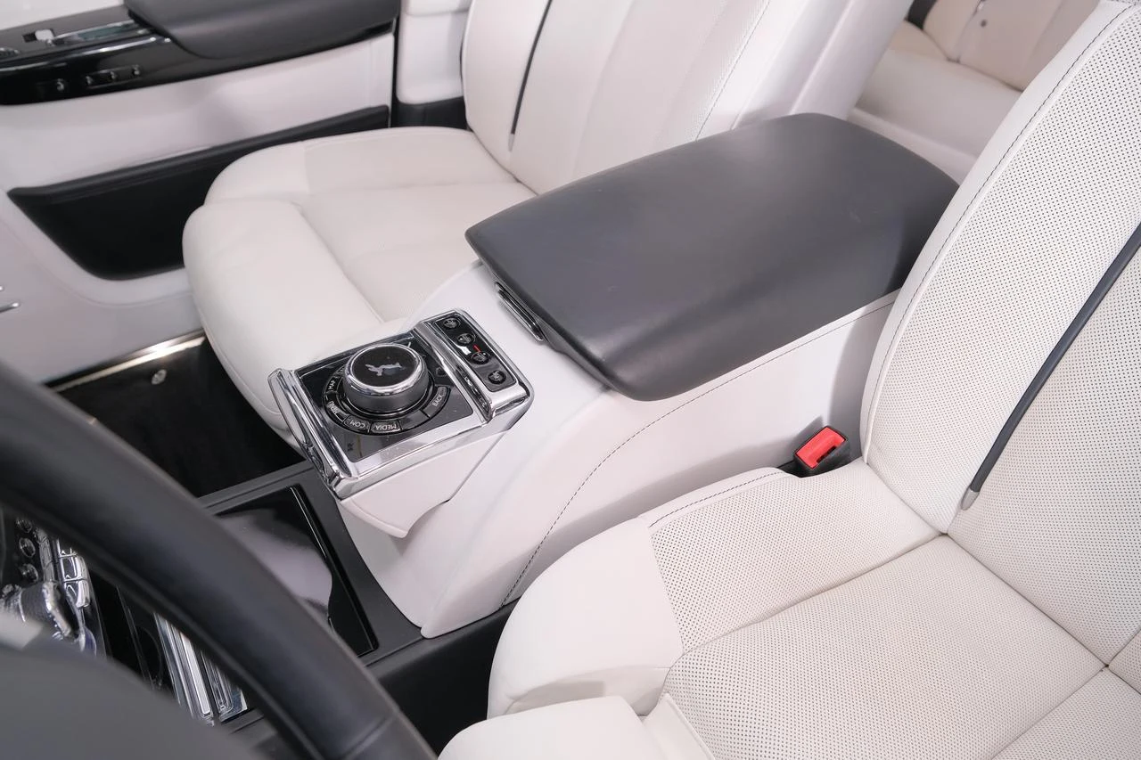 2022 Rolls-Royce Phantom VIII, 12/20
