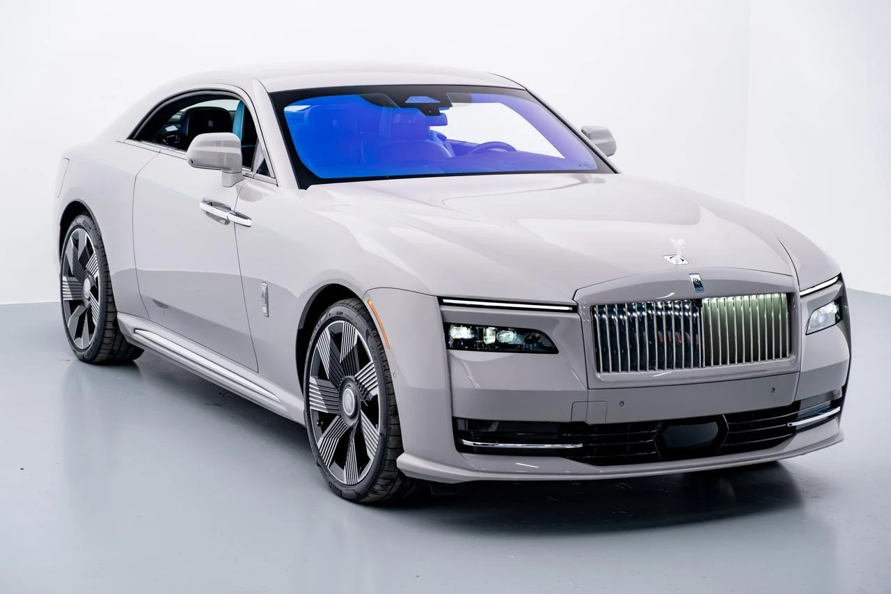 Rolls-Royce Spectre MANSORY · black · Limited Spec Automotive
