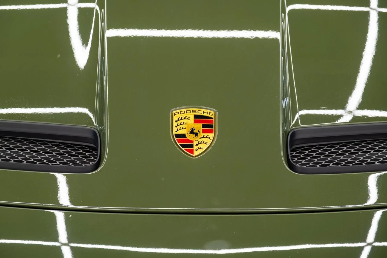 2022 Porsche 911 (992.1) GT3 Touring, 18/20