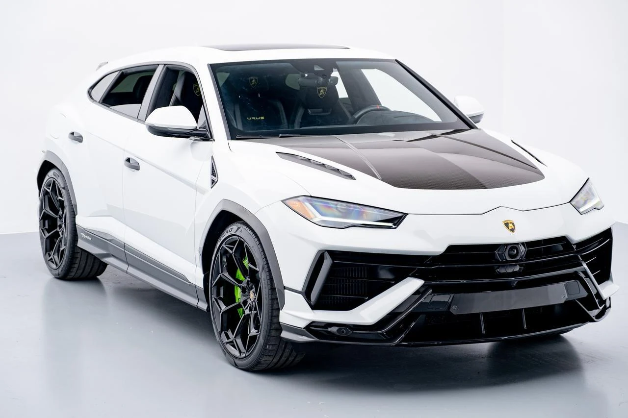 Lamborghini Urus Performante · white · Limited Spec Automotive